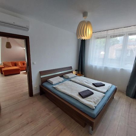 Utulny Apartman V Bratislava 4 Εξωτερικό φωτογραφία