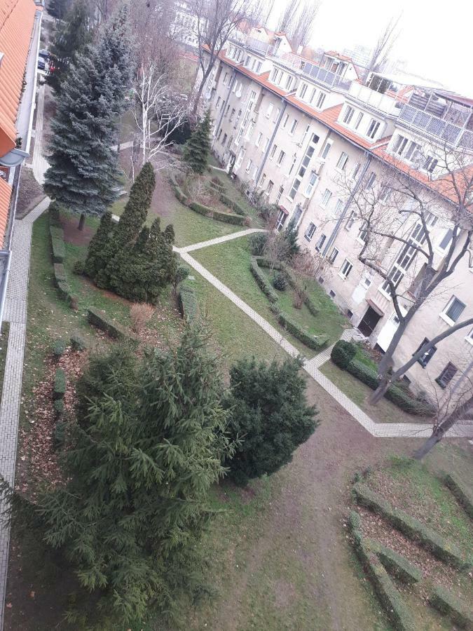 Utulny Apartman V Bratislava 4 Εξωτερικό φωτογραφία